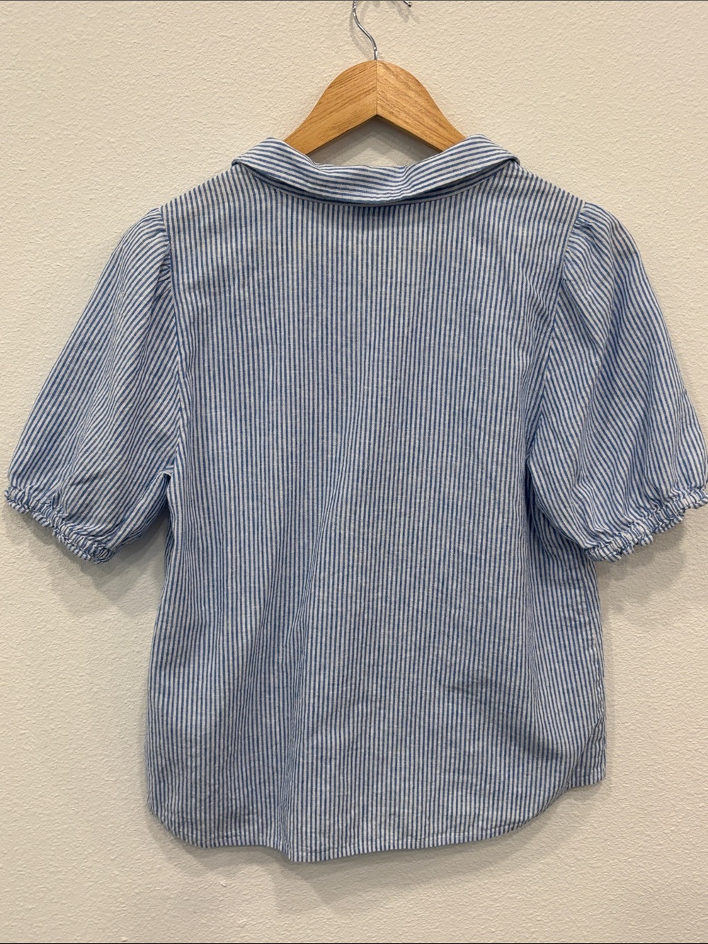 J. Crew Women’s Blue & White Striped Short-Sleeve Button Down Shirt Size S - Picture 6 of 8